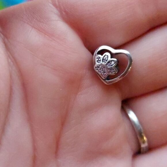 925 Sterling Silver Pink Paw Charm - Picture 4 of 6